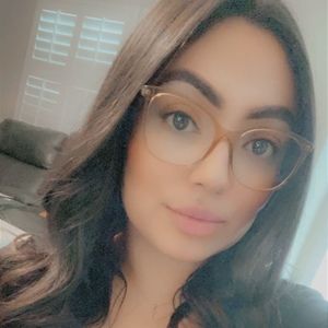 Meet your Posher, Araceli